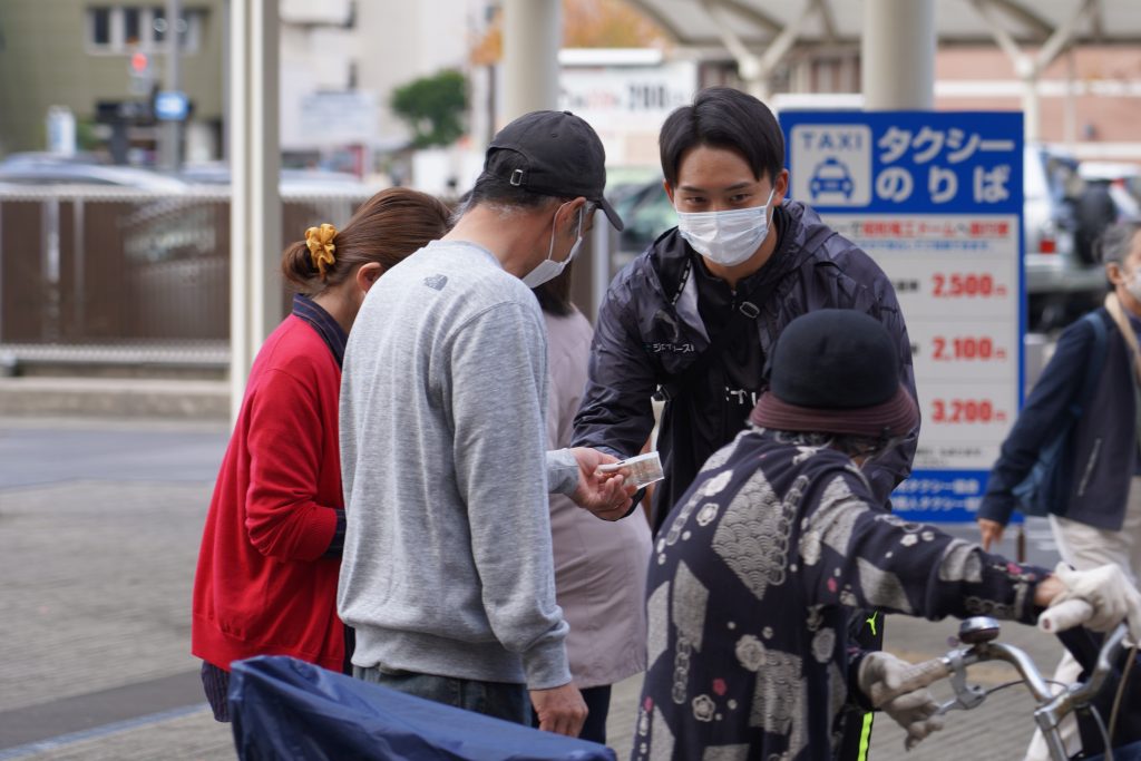 オレンジリボン啓発活動