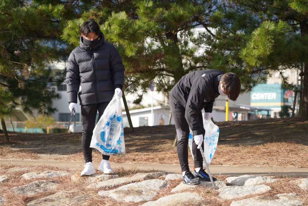 ビーチクリーンの様子